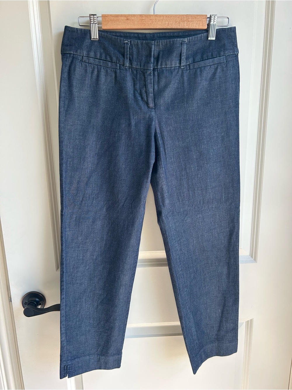 Ann Taylor Straight-Leg crop pants